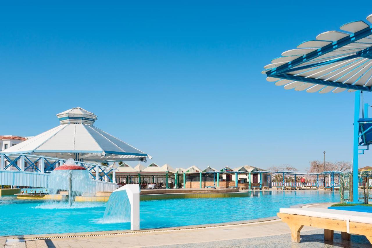 Dreams Beach Resort - Sharm El Sheikh エクステリア 写真 The resort's main pool