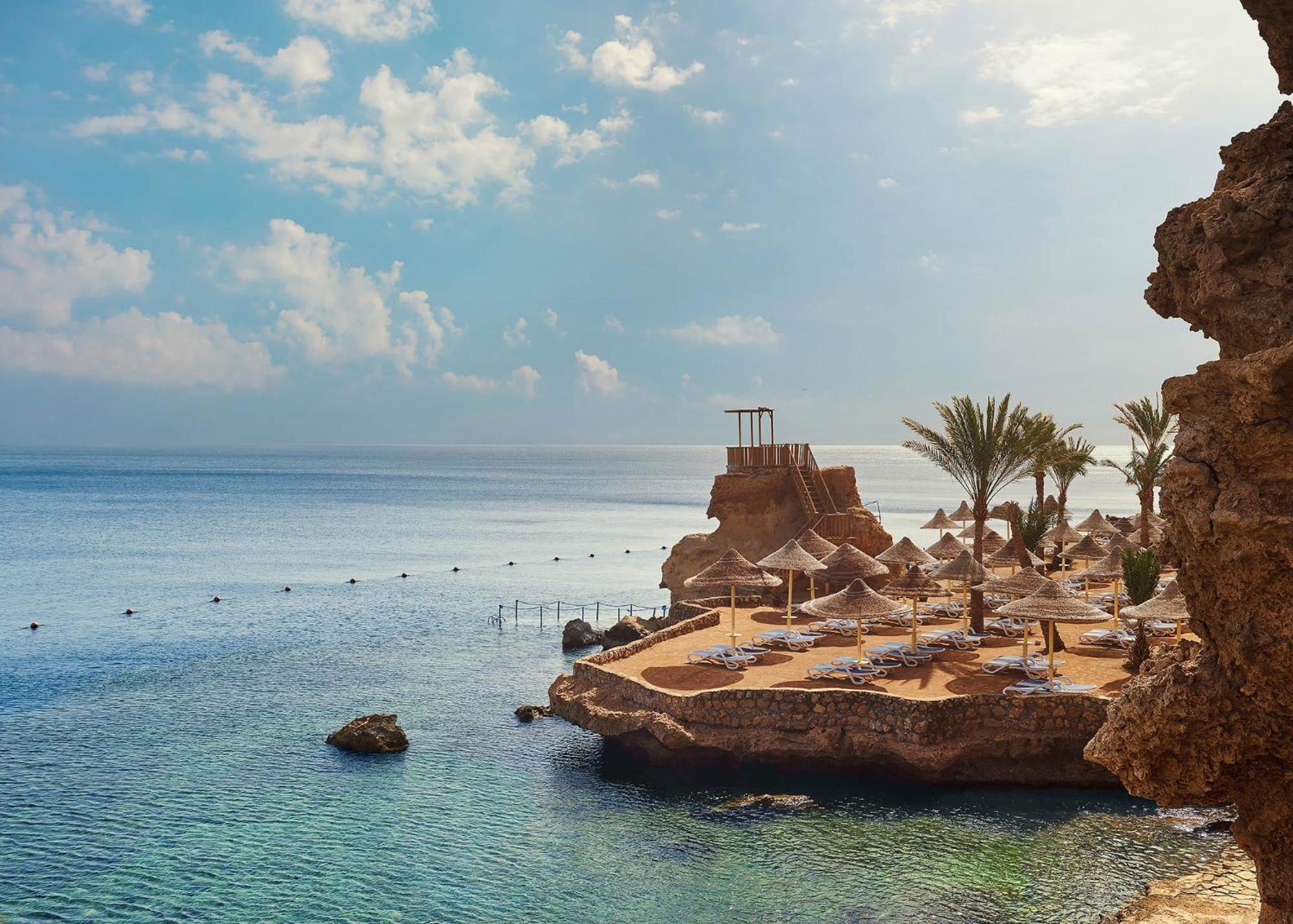 Dreams Beach Resort - Sharm El Sheikh エクステリア 写真 The Red Sea coast at the Hilton Taba
