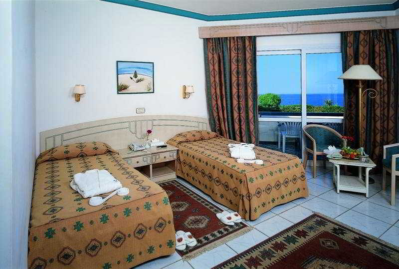 Dreams Beach Resort - Sharm El Sheikh 部屋 写真 A typical hotel room