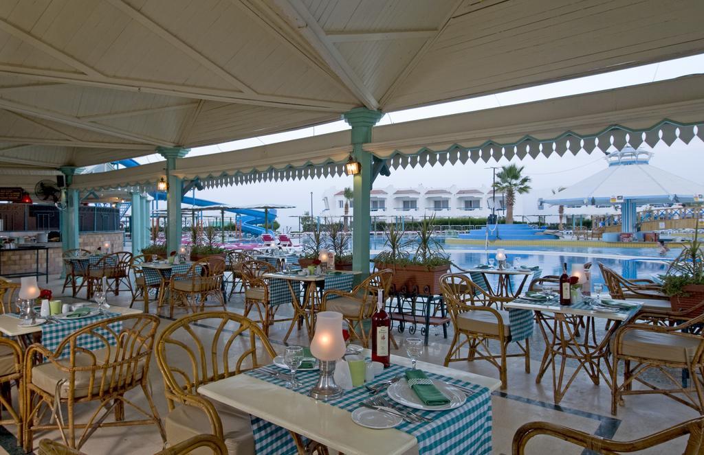 Dreams Beach Resort - Sharm El Sheikh エクステリア 写真 The poolside restaurant at the hotel