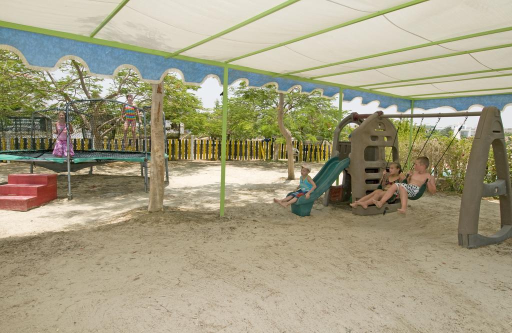 Dreams Beach Resort - Sharm El Sheikh エクステリア 写真 Playground at the zoo